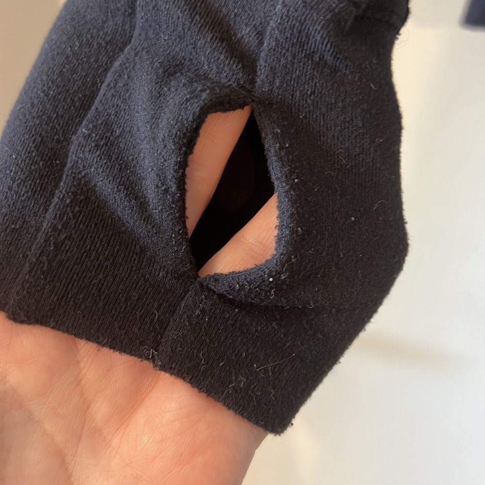 Lululemon half zip - Picture 3 of 6